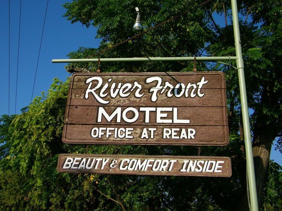 River Front Motel Bandera Exterior photo